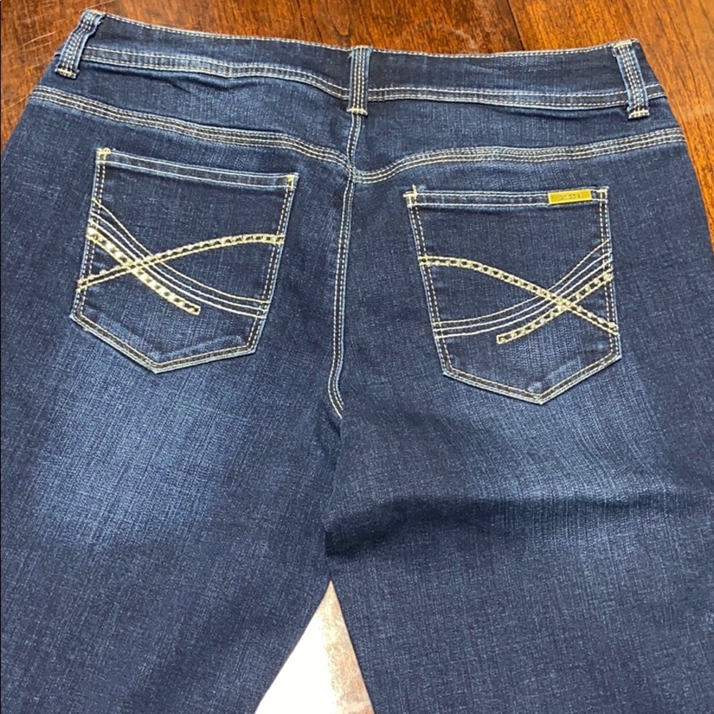 Sparkle back pocket Chico’s 0 jeans